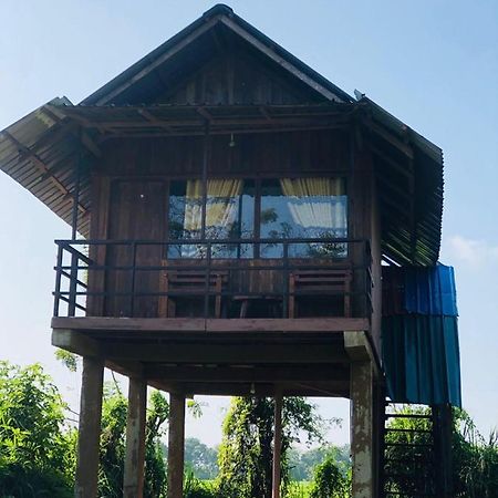Sigiriya Paddy Field Hut Villa Exteriör bild